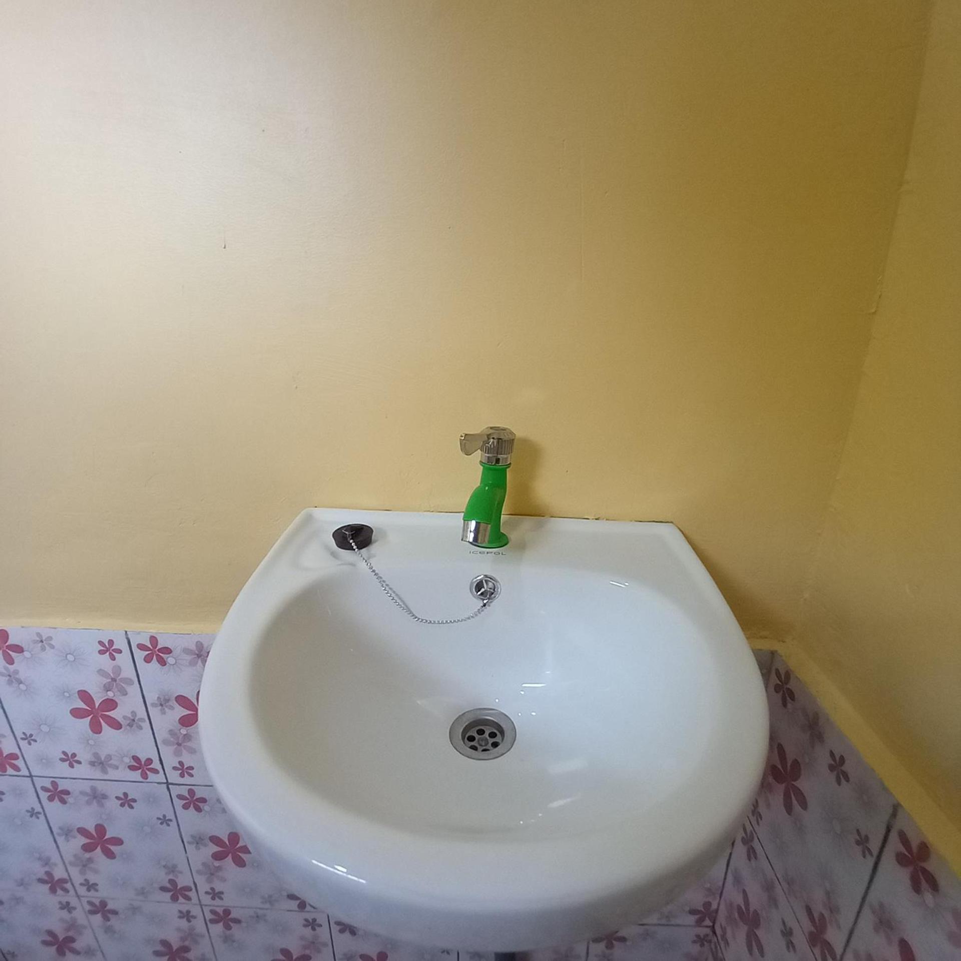 Tange Guest House Ruteng Rom bilde