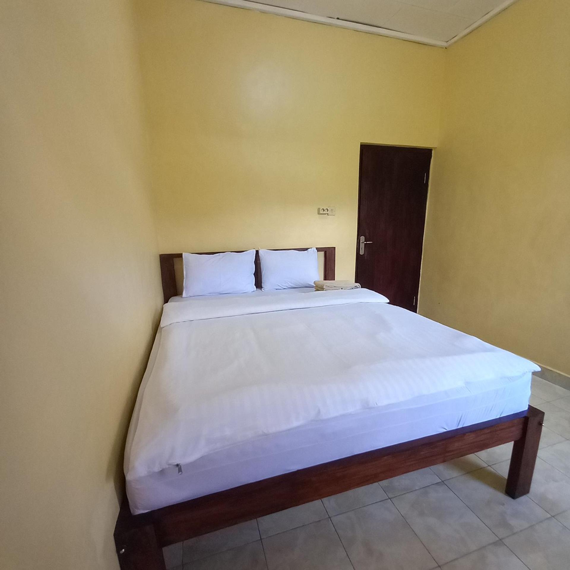 Tange Guest House Ruteng Rom bilde